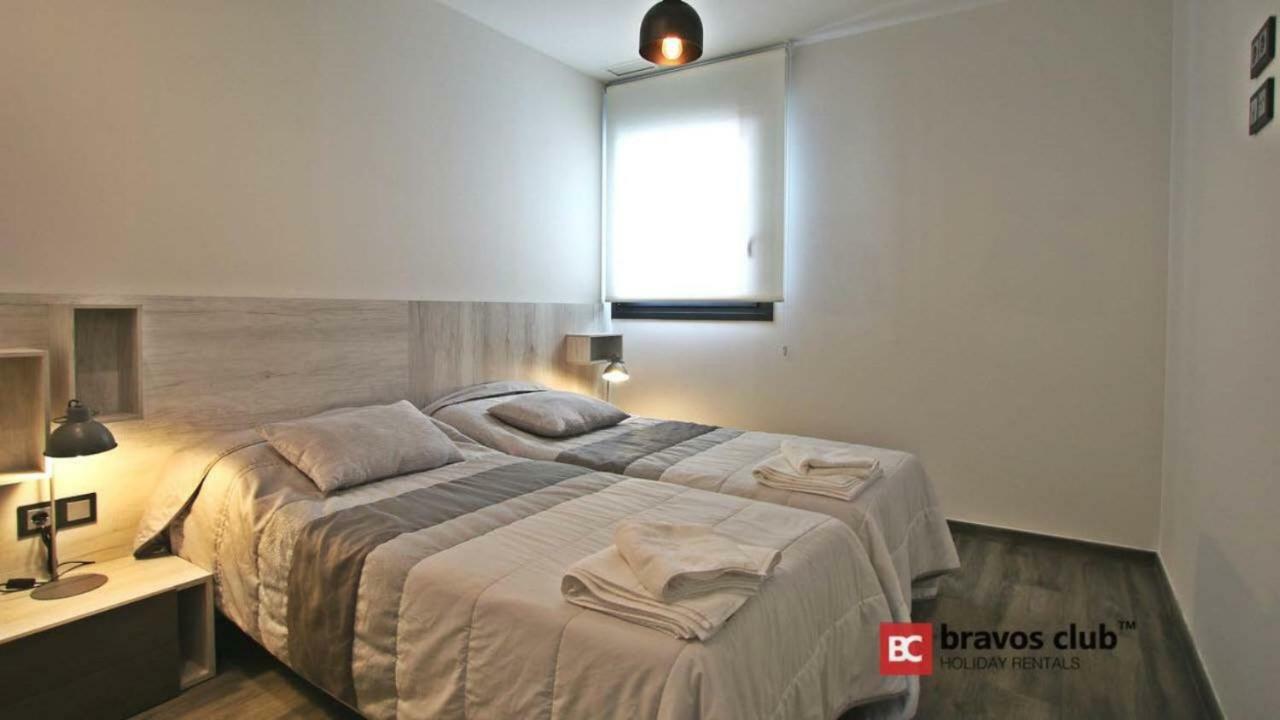 La Ermita 7 By Bravos Club Διαμέρισμα Μπένιντορμ Εξωτερικό φωτογραφία